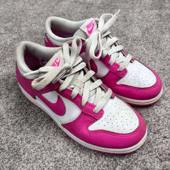 Nike Little Kid Dunks in Pink size 2.5Y - Picture 9 of 9